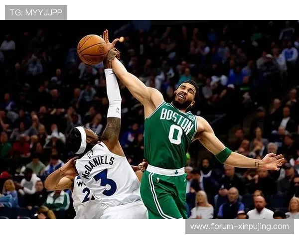 当塔图姆执着合理球遇上爱德华兹硬解本能 NBA关键时刻选择逻辑彻底分野